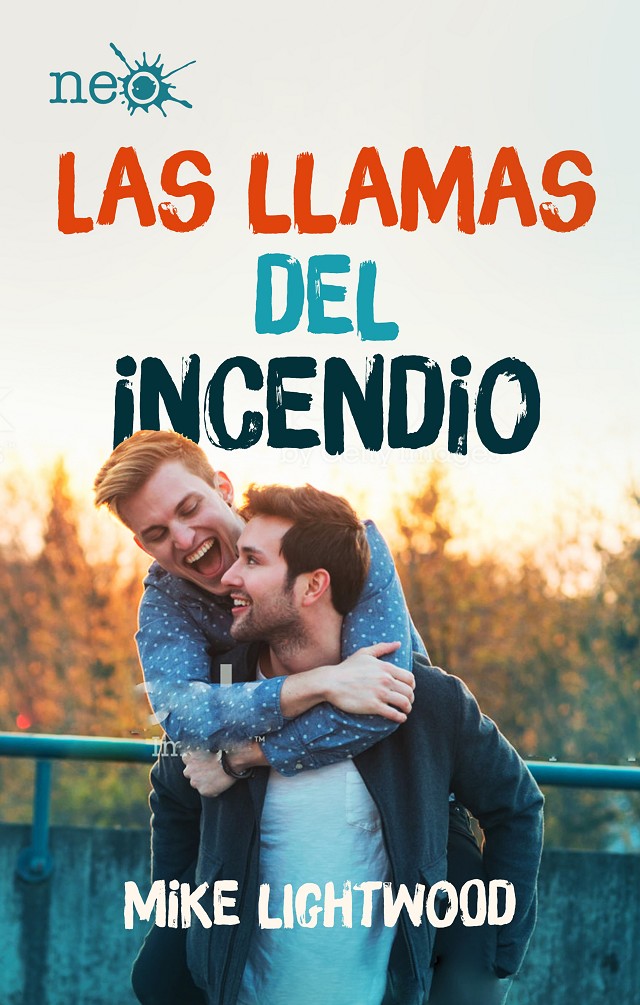 Las llamas del incendio